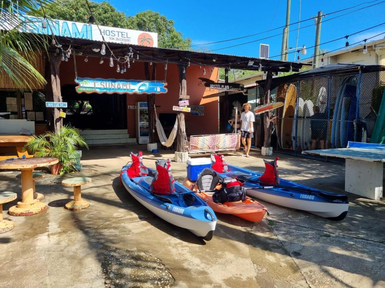 Tsunami Hostel Tamarindo Exteriér fotografie